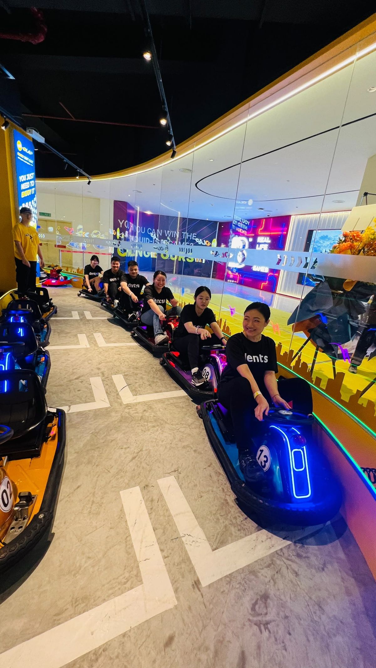 Dentsu Team Building